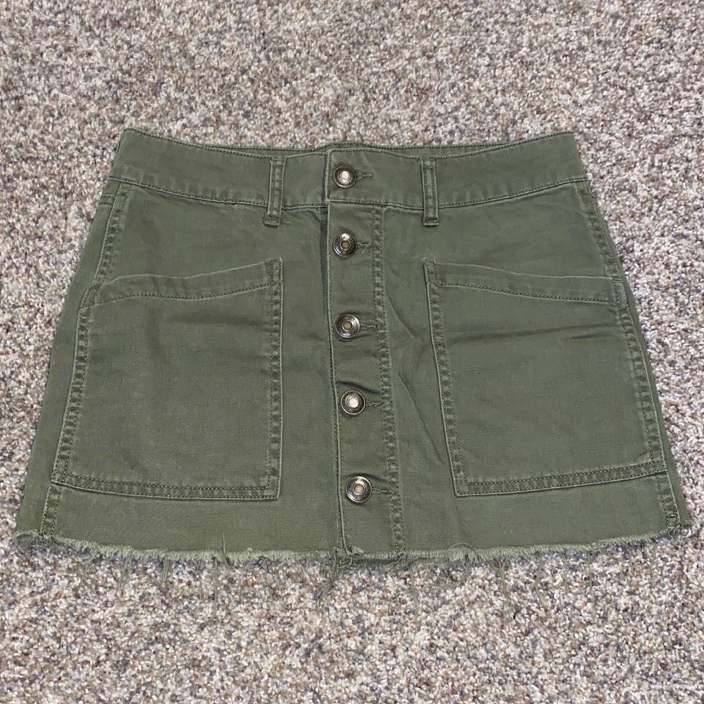 barely worn green skirt
